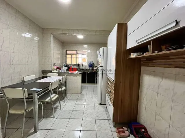 Casa 2 quartos e 1 banheiro, à venda, no bairro Nova Gerti em São Caetano do Sul