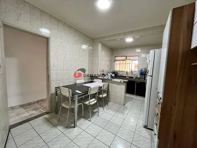 Casa 2 quartos e 1 banheiro, à venda, no bairro Nova Gerti em São Caetano do Sul