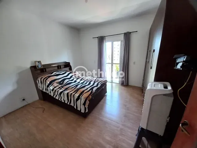Casa com 276m² 2 quartos e 2 banheiros, à venda, no bairro Jardim Monte Verde em Valinhos