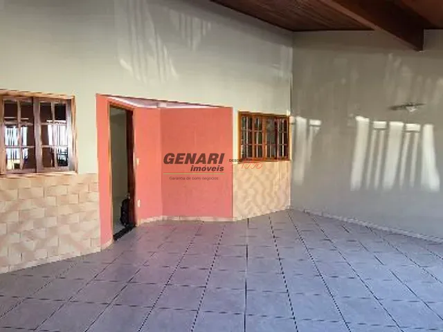 Casa com 167m² 3 quartos e 2 banheiros, à venda, no bairro Jardim Umuarama em Indaiatuba