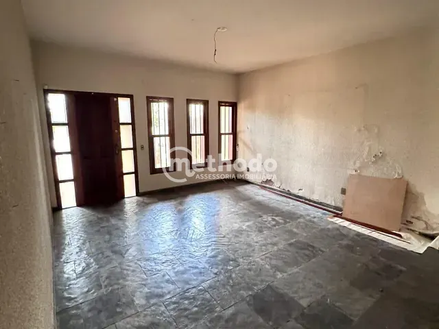 Casa com 500m² 4 quartos e 6 banheiros, à venda, no bairro Nova Campinas em Campinas