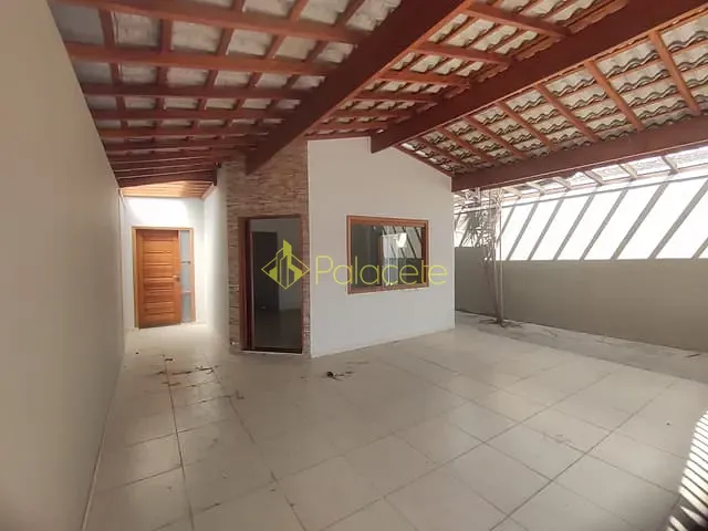 Casa com 225m² 3 quartos e 2 banheiros, à venda, no bairro Nossa Senhora do Perpétuo Socorro em Pindamonhangaba