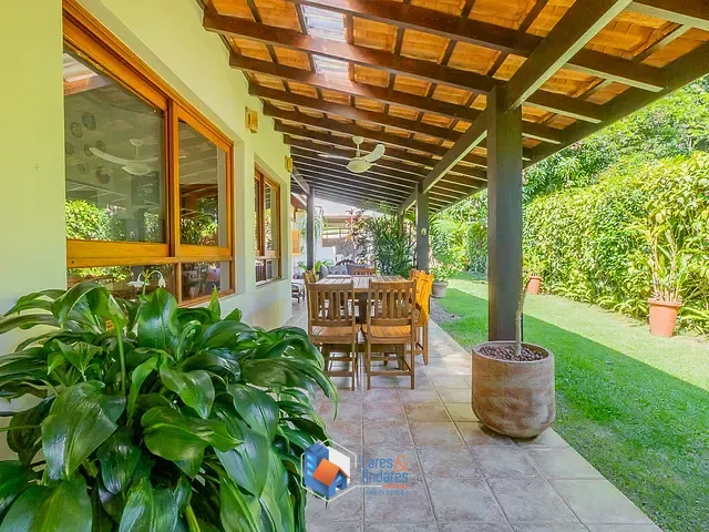 Casa com 1550m² 7 quartos e 9 banheiros, à venda, no bairro Condomínio Estância Parque Atibaia em Atibaia
