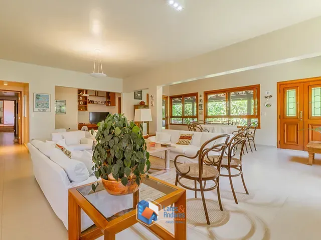 Casa com 1550m² 7 quartos e 9 banheiros, à venda, no bairro Condomínio Estância Parque Atibaia em Atibaia