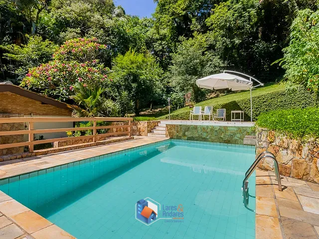 Casa com 1550m² 7 quartos e 9 banheiros, à venda, no bairro Condomínio Estância Parque Atibaia em Atibaia