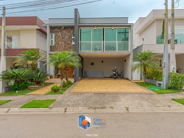 Casa com 300m² 3 quartos e 3 banheiros, à venda, no bairro Jardim Residencial Alto de Itaici em Indaiatuba