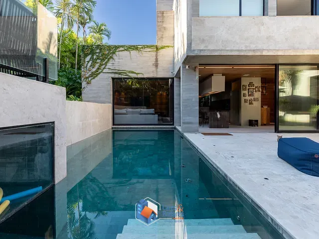 Casa com 681m² 4 quartos e 6 banheiros, à venda, no bairro Residencial e Empresarial Alphaville em Ribeirão Preto