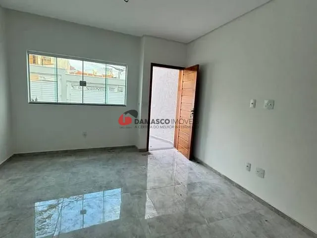 Casa 3 quartos e 2 banheiros, à venda, no bairro Vila Francisco Matarazzo em Santo André