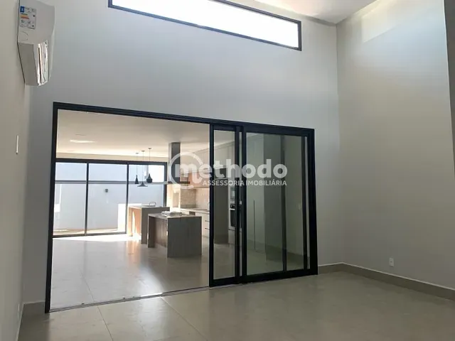Casa com 330m² 3 quartos e 5 banheiros, à venda, no bairro Parque Brasil 500 em Paulínia