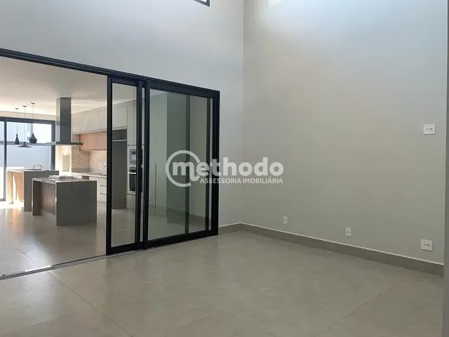 Casa com 330m² 3 quartos e 5 banheiros, à venda, no bairro Parque Brasil 500 em Paulínia