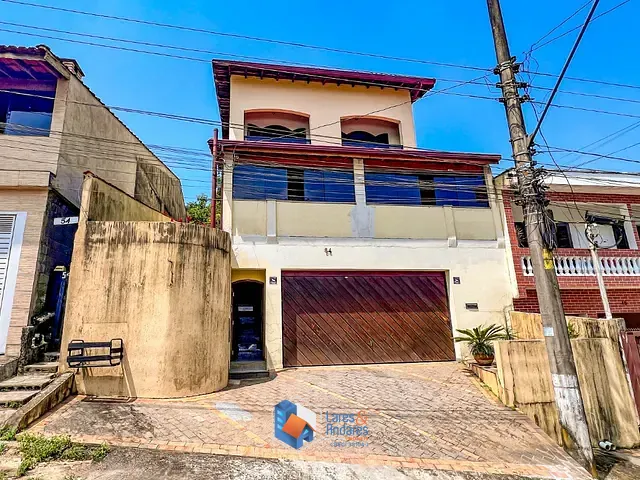Casa com 369m² 4 quartos e 3 banheiros, à venda, no bairro Centro Alto em Ribeirão Pires