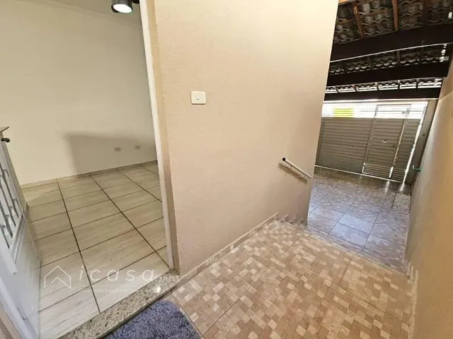 Casa com 150m² 3 quartos e 1 banheiro, à venda, no bairro Jardim Continental em Taubaté