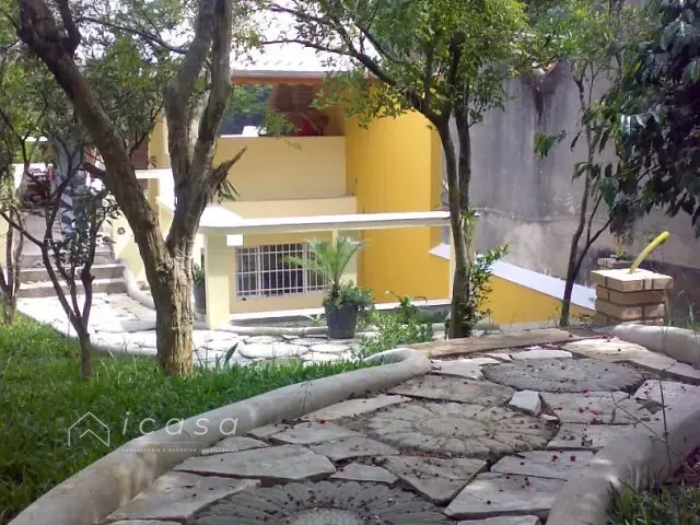 Casa com 200m² 2 quartos e 2 banheiros, à venda, no bairro Horto Florestal em São Paulo
