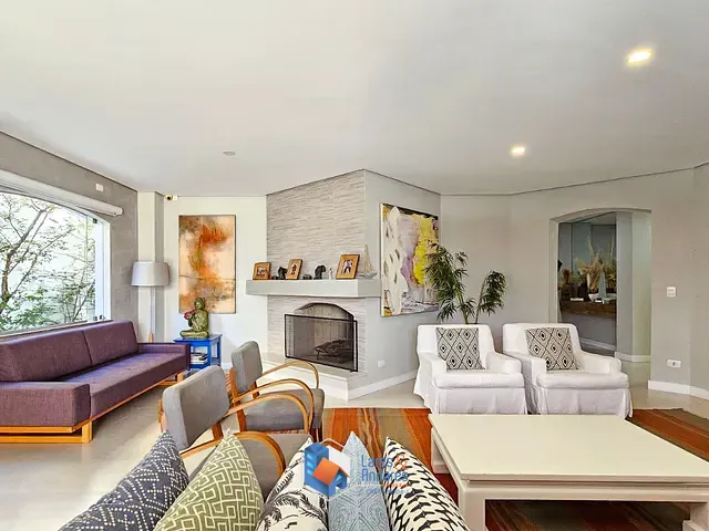 Casa com 496m² 4 quartos e 5 banheiros, à venda, no bairro Alphaville em Santana De Parnaíba