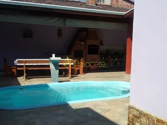Casa com 303m² 3 quartos e 1 banheiro, à venda, no bairro Conjunto Habitacional Terra dos Ipês II (Fase I) em Pindamonhangaba