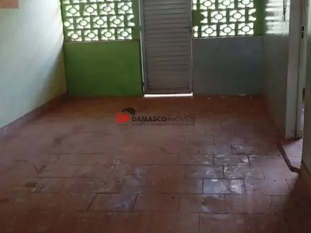 Casa 2 quartos e 1 banheiro, à venda, no bairro Vila Barbosa em Aparecida do Taboado