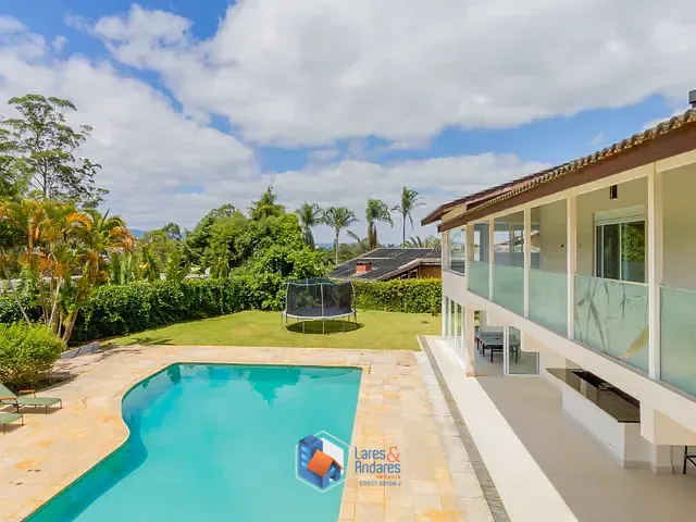 Casa com 2237m² 8 quartos e 10 banheiros, à venda, no bairro Residencial Parque Itapetinga em Atibaia