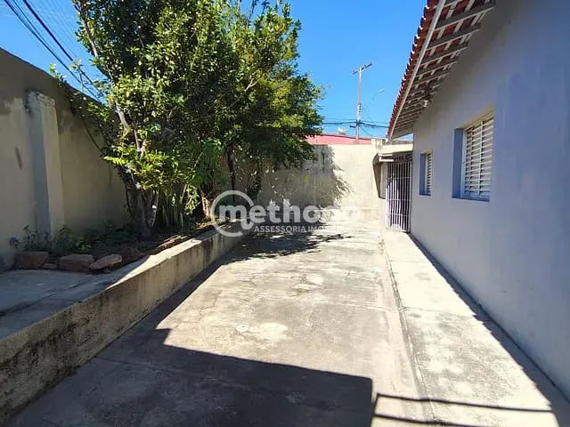 Casa com 257m² 3 quartos e 1 banheiro, à venda, no bairro Vila Nova Teixeira em Campinas