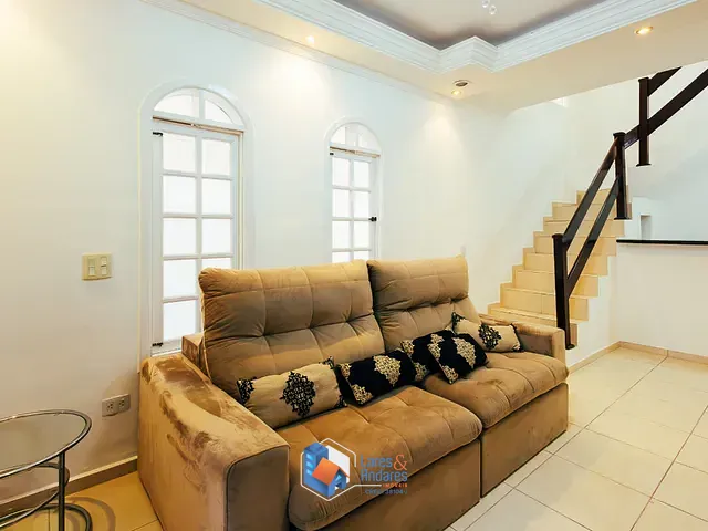 Casa com 140m² 3 quartos e 4 banheiros, à venda, no bairro Colônia em Jundiaí