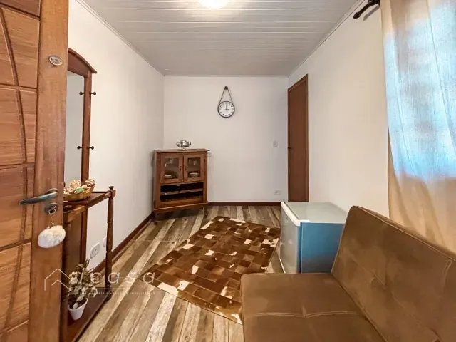 Casa com 250m² 5 quartos e 3 banheiros, à venda, no bairro Fracalanza em Campos do Jordão