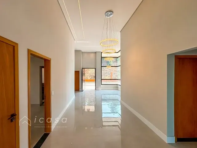 Casa com 505m² 4 quartos e 6 banheiros, à venda, no bairro Condomínio Residencial Alphaville II em São José dos Campos