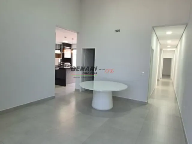 Casa com 210m² 3 quartos e 5 banheiros, à venda, no bairro Loteamento Park Gran Reserve em Indaiatuba
