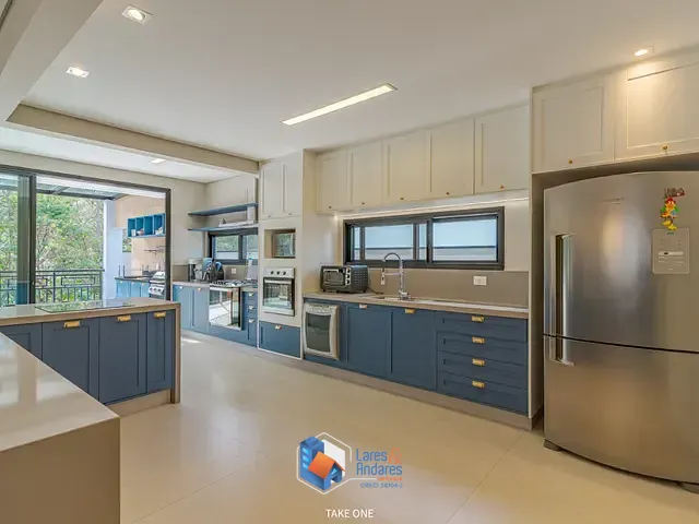 Casa com 506m² 4 quartos e 5 banheiros, à venda, no bairro Bosque em Vinhedo