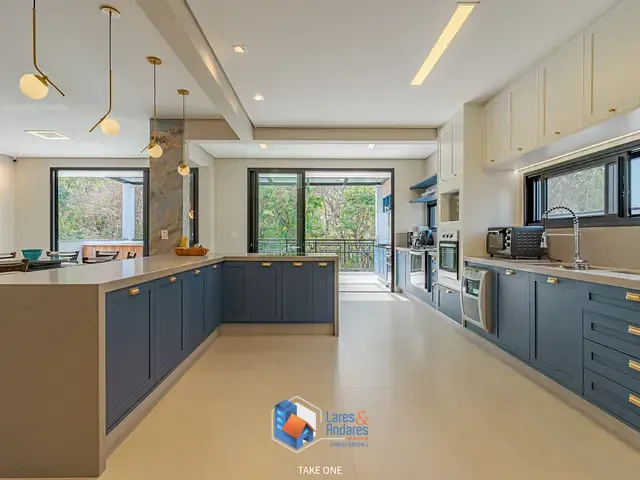 Casa com 506m² 4 quartos e 5 banheiros, à venda, no bairro Bosque em Vinhedo