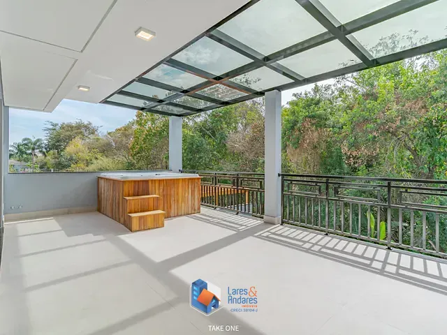 Casa com 506m² 4 quartos e 5 banheiros, à venda, no bairro Bosque em Vinhedo