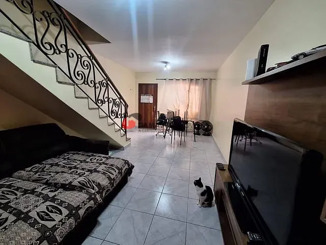 Casa com 105m² 2 quartos e 2 banheiros, à venda, no bairro Vila Palmares em Santo André