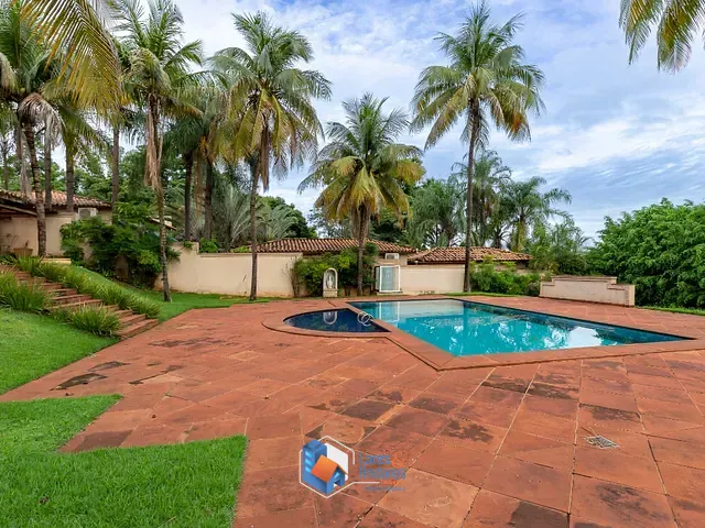 Casa com 2100m² 4 quartos e 7 banheiros, à venda, no bairro Condomínio Veneza em Ribeirão Preto