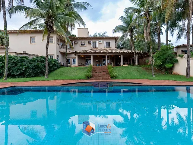Casa com 2100m² 4 quartos e 7 banheiros, à venda, no bairro Condomínio Veneza em Ribeirão Preto