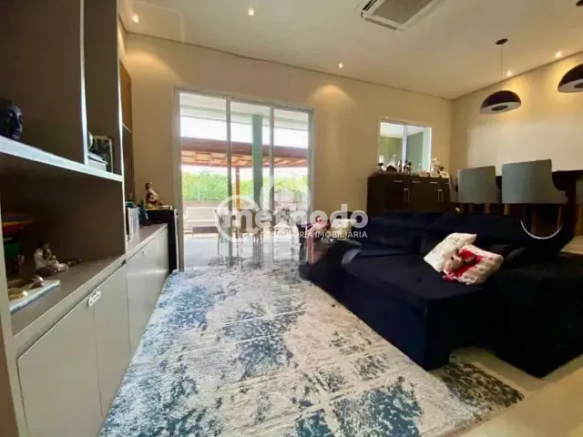 Casa com 394m² 5 quartos e 8 banheiros, à venda, no bairro Parque das Quaresmeiras em Campinas