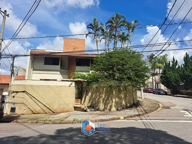 Casa com 517m² 4 quartos e 4 banheiros, à venda, no bairro Jardim das Samambaias em Jundiaí
