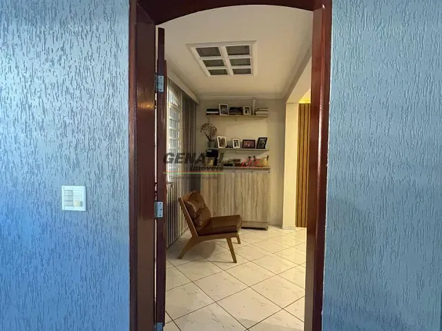 Casa com 258m² 2 quartos e 3 banheiros, à venda, no bairro Jardim São Francisco em Indaiatuba
