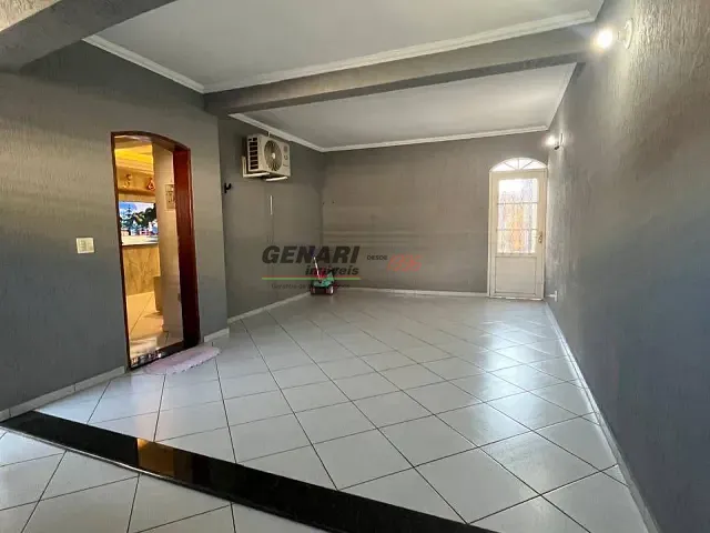 Casa com 258m² 2 quartos e 3 banheiros, à venda, no bairro Jardim São Francisco em Indaiatuba