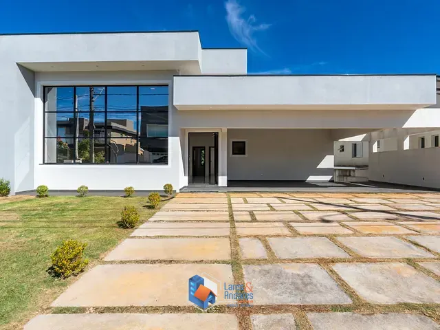 Casa com 550m² 3 quartos e 4 banheiros, à venda, no bairro Chácara do Remanso em Vargem Grande Paulista