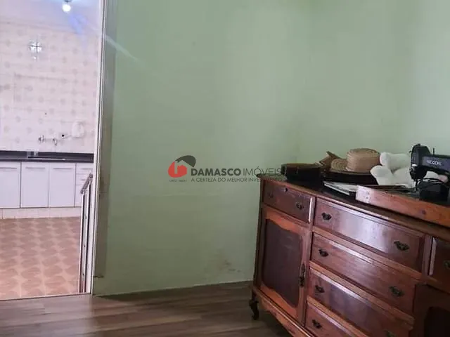 Casa 4 quartos e 2 banheiros, à venda, no bairro Santo Antônio em São Caetano do Sul