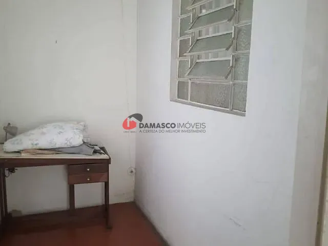 Casa 4 quartos e 2 banheiros, à venda, no bairro Santo Antônio em São Caetano do Sul