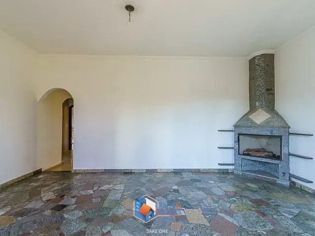 Casa com 1056m² 4 quartos e 2 banheiros, à venda, no bairro Centro em Itatiba