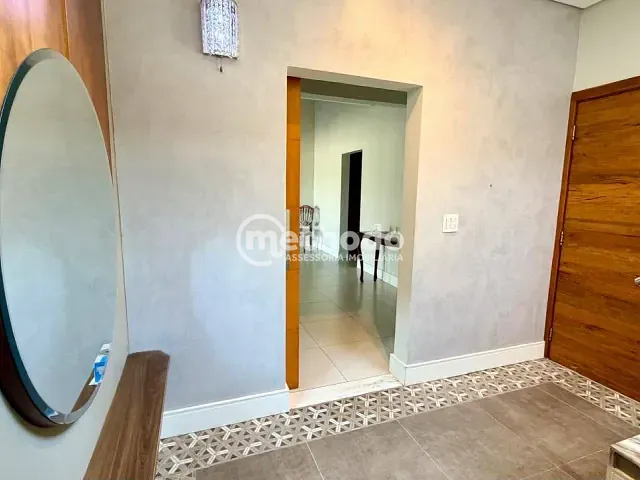 Casa com 480m² 4 quartos e 5 banheiros, à venda, no bairro Loteamento Caminhos de São Conrado (Sousas) em Campinas