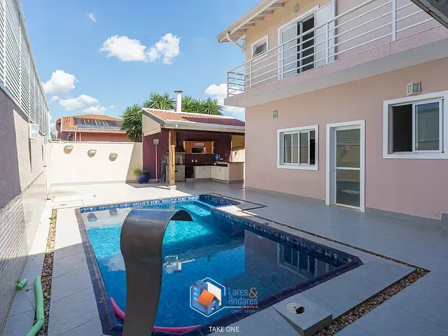 Casa com 397m² 4 quartos e 6 banheiros, à venda, no bairro Betel em Paulínia