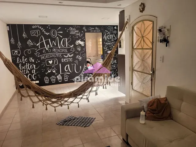 Casa com 150m² 4 quartos e 3 banheiros, à venda, no bairro Bosque dos Eucaliptos em São José dos Campos