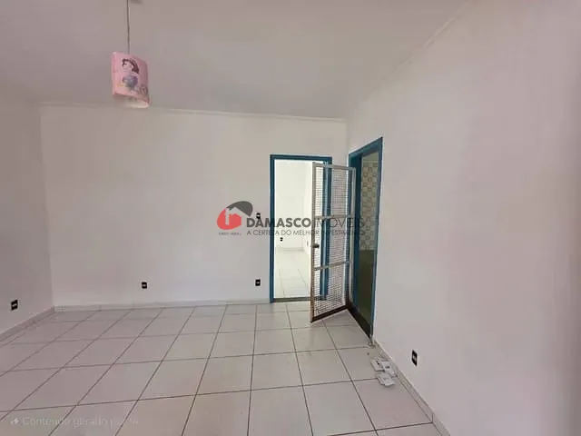 Casa para alugar, no bairro Santo Antônio em São Caetano do Sul