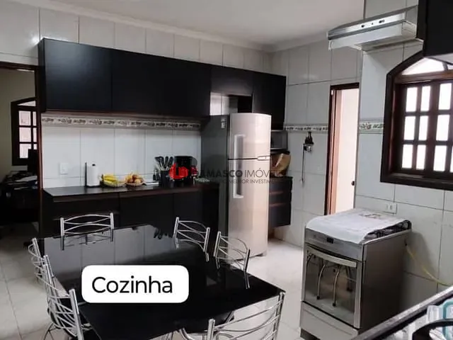 Casa 2 quartos e 3 banheiros, à venda, no bairro Jardim Utinga em Santo André