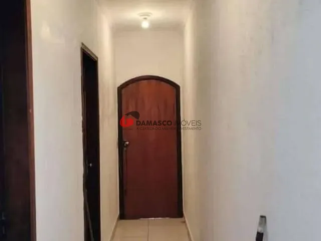 Casa 2 quartos e 3 banheiros, à venda, no bairro Jardim Utinga em Santo André