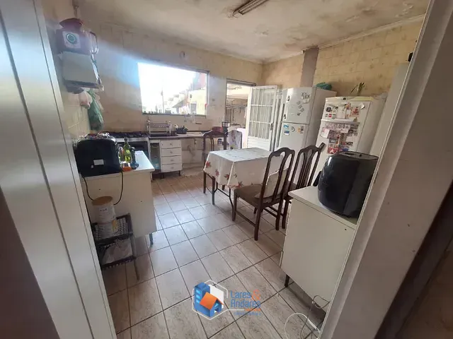 Casa com 182m² 4 quartos e 3 banheiros, à venda, no bairro Jardim Santa Mena em Guarulhos