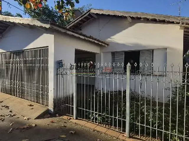 Casa com 250m² 3 quartos e 2 banheiros, à venda, no bairro Cidade Nova II em Indaiatuba
