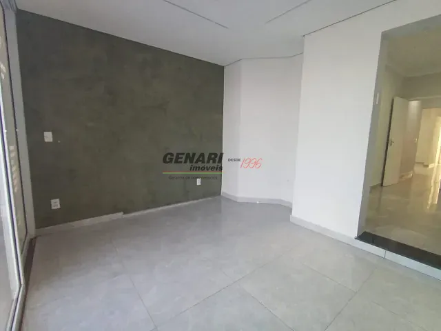 Casa com 250m², à venda ou para alugar, no bairro Cidade Nova II em Indaiatuba
