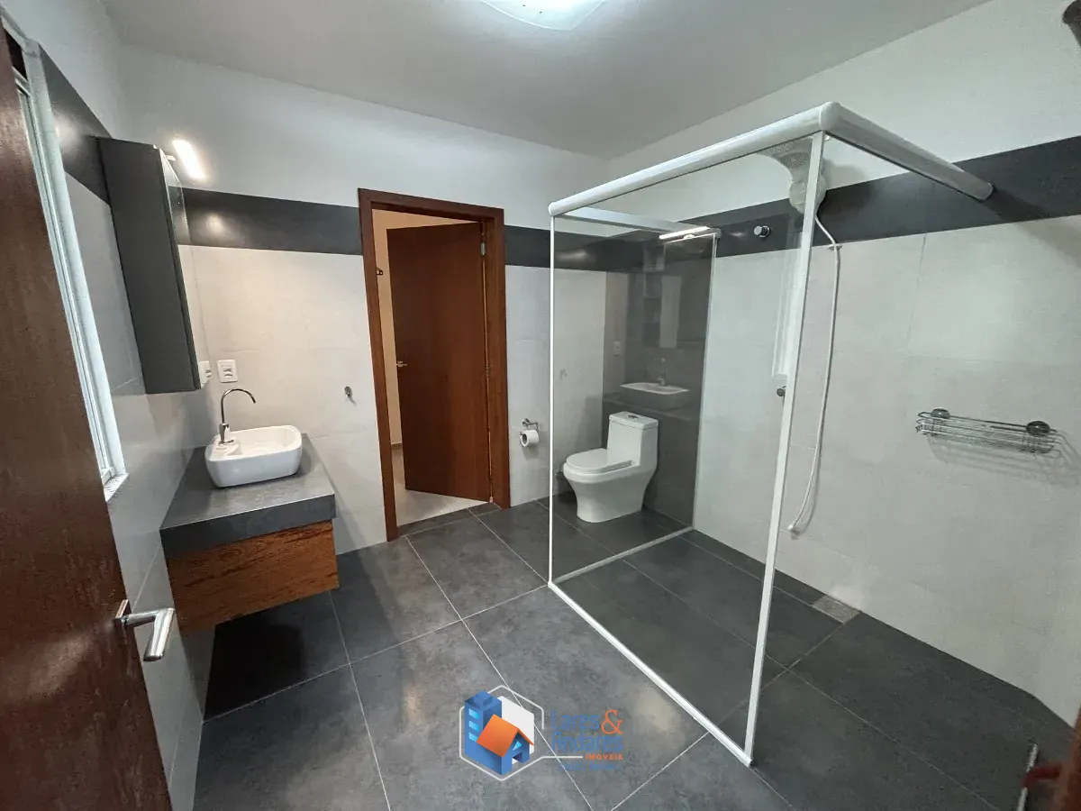 Casa, 4 quartos, 227 m² - Foto 50